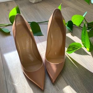 Pigalle Follies Size 38 (~7.5 US,run small) 120m